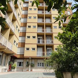 Giusti 6 Milano