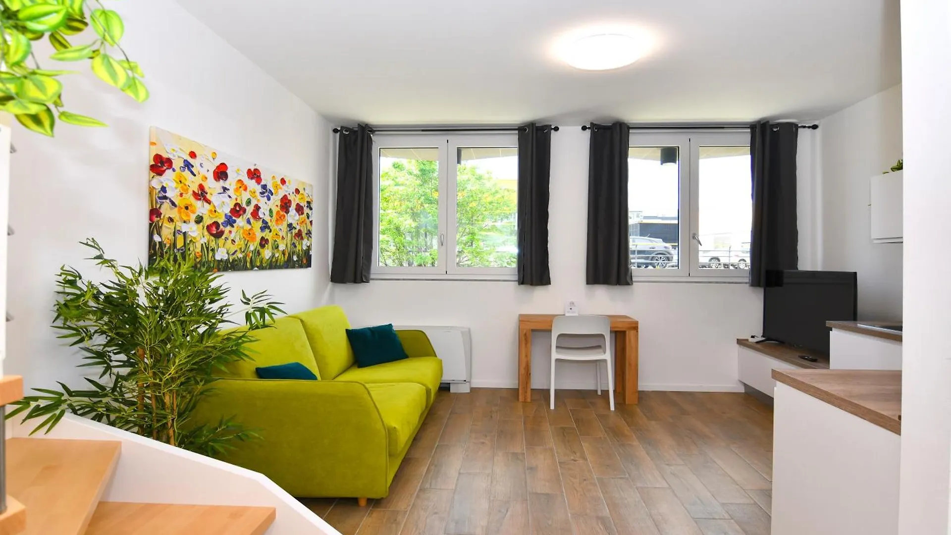 Apartment Fond. Prada-Ieo Elegante Appartamento Con Suite Milan